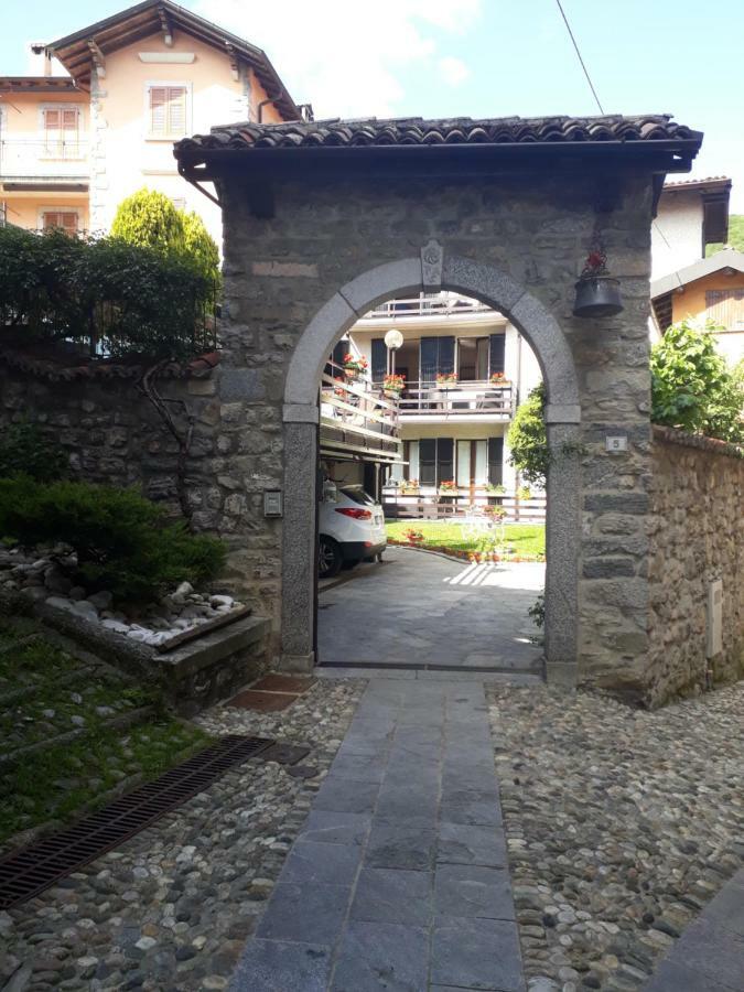 Da Mara Lago Di Como Sormano Exterior photo